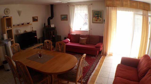 Apartments Iva und Franka Omiš Buitenkant foto